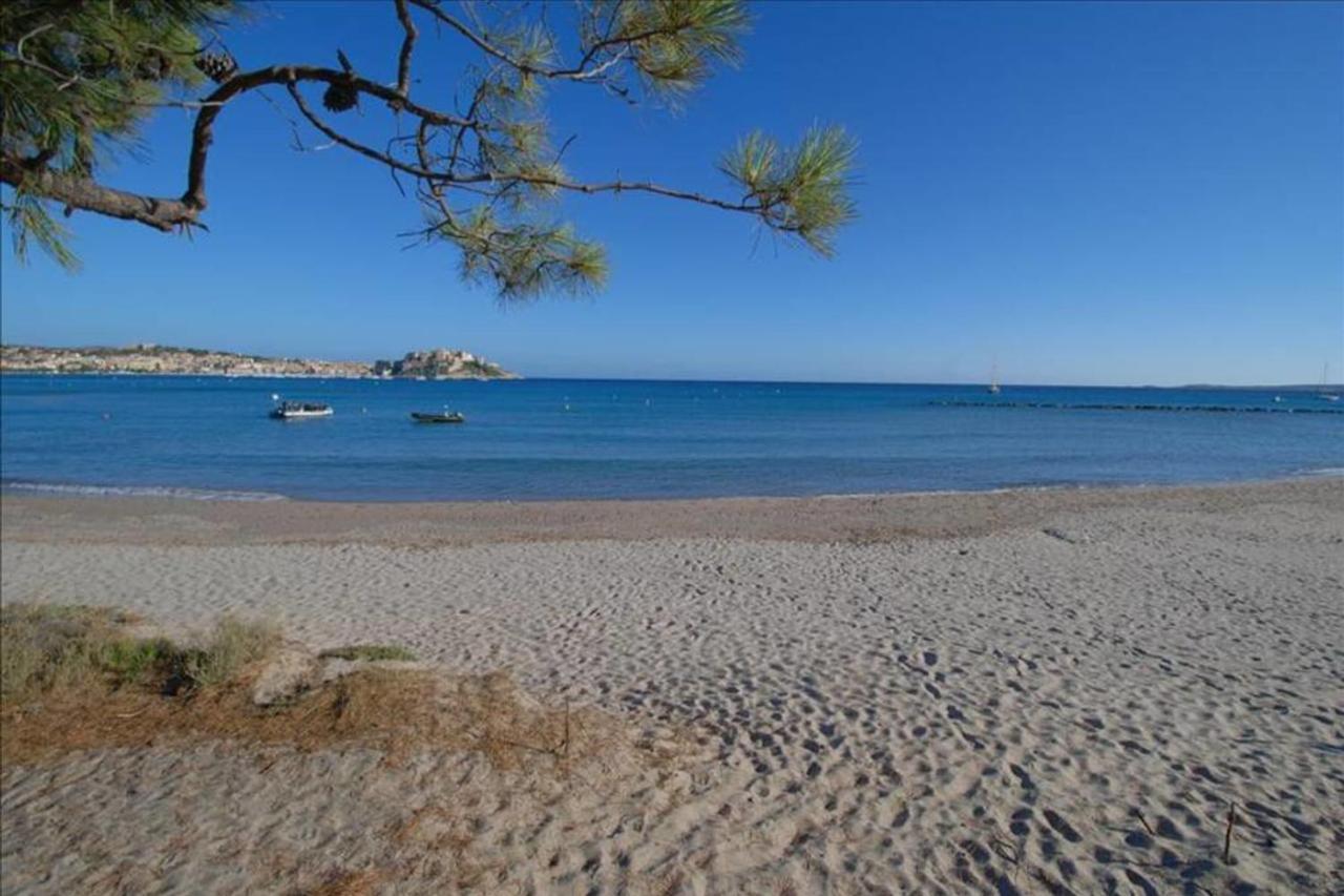 Mare Appart Avec Jardin Et Bbq Vue Mer Et Montagne Plage Et Port A 2 Pas Καλβί Εξωτερικό φωτογραφία